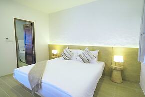 Smile Samui Chaweng Beach Front Resort