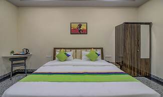 Treebo Royal, Chandrapur