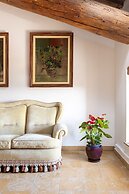 VerdeOlivo1876 - Apartments with Pool