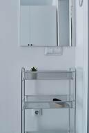 Seven City Apartments