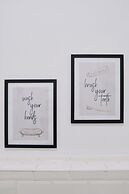 Seven City Apartments