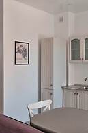 Seven City Apartments