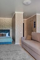 Seven City Apartments