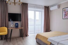 Seven City Apartments