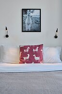 Seven City Apartments