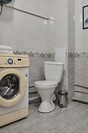 Seven City Apartments