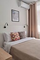 Seven City Apartments