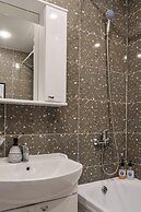 Seven City Apartments