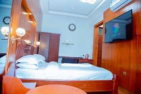 BWAMI DUBAI HOTEL KASULU