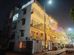 Hotel Aman Residency