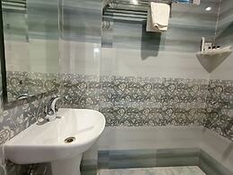 Hotel Aman Residency