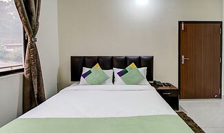 Treebo Staying Center