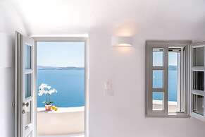 Nano Oia Canaves
