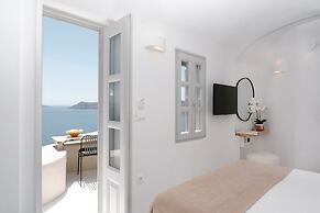 Nano Oia Canaves
