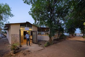 Avadale Tadoba - Stag Groups Not Allowed