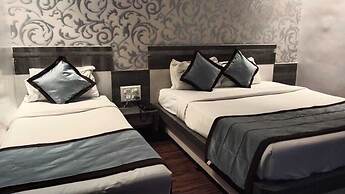 Kiara Eshosans Palace