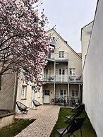 ANA Living Augsburg City Center