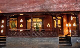 Capital Boutique Hotel