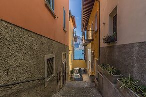 Casa Ferrari in Varenna
