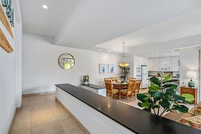 Palms at Wailea Two Bedrooms - Partial Ocean View by Coldwell Banker I