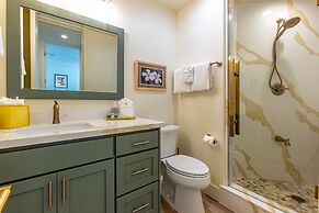 Palms at Wailea Two Bedrooms - Partial Ocean View by Coldwell Banker I