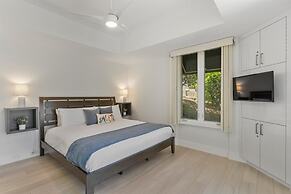 Palms at Wailea Two Bedrooms - Partial Ocean View by Coldwell Banker I