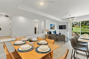 Palms at Wailea Two Bedrooms - Partial Ocean View by Coldwell Banker I