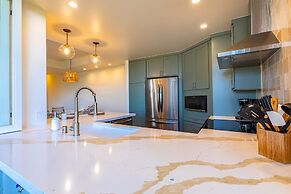Palms at Wailea Two Bedrooms - Partial Ocean View by Coldwell Banker I