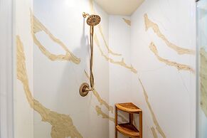 Palms at Wailea Two Bedrooms - Partial Ocean View by Coldwell Banker I