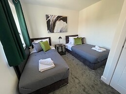 Brand New High Spec House with parking