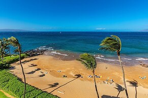 Polo Beach Club Two Bedrooms - Sleeps 6 by Coldwell Banker Island Vaca