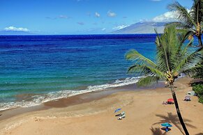 Polo Beach Club Two Bedrooms - Sleeps 6 by Coldwell Banker Island Vaca