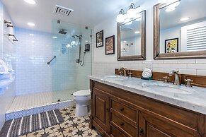 Polo Beach Club Two Bedrooms - Sleeps 6 by Coldwell Banker Island Vaca