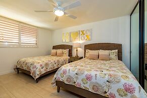 Polo Beach Club Two Bedrooms - Sleeps 6 by Coldwell Banker Island Vaca