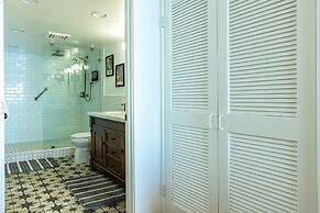 Polo Beach Club Two Bedrooms - Sleeps 6 by Coldwell Banker Island Vaca