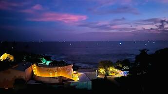 Mazarine Surf Suites