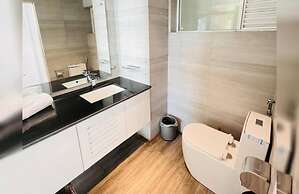 Mazarine Surf Suites