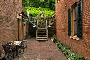 Hotel Galena