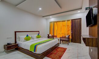 Treebo Down Town, Dalhousie