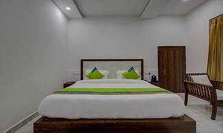 Treebo Down Town, Dalhousie