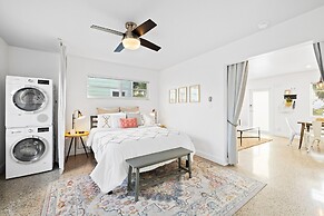 Modern Downtown Bungalow