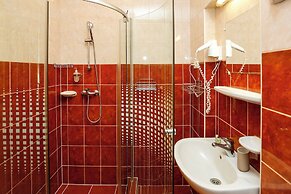 Fehér Sas Panzió és Étterem