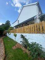 James' Place @ The Park