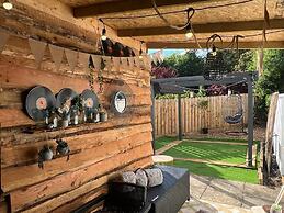 James' Place @ The Park