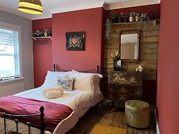 James' Place @ The Park