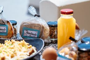 Zaitun Luxury suites-Adults Only