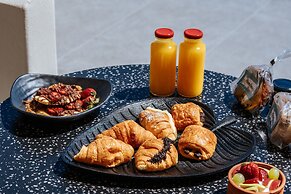 Zaitun Luxury suites-Adults Only