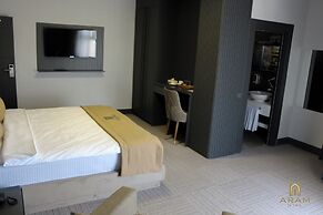 Aram Otel
