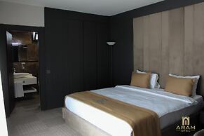 Aram Otel