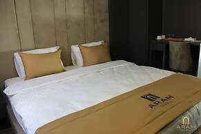 Aram Otel